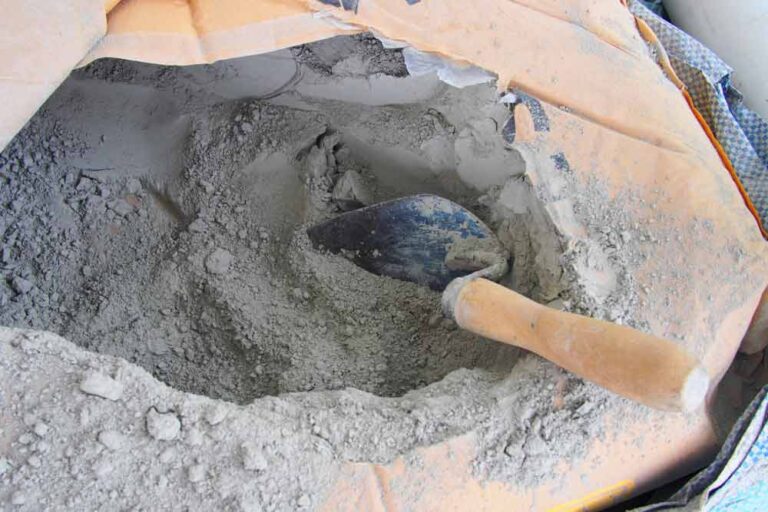Can You Pour A Driveway With Bagged Concrete?